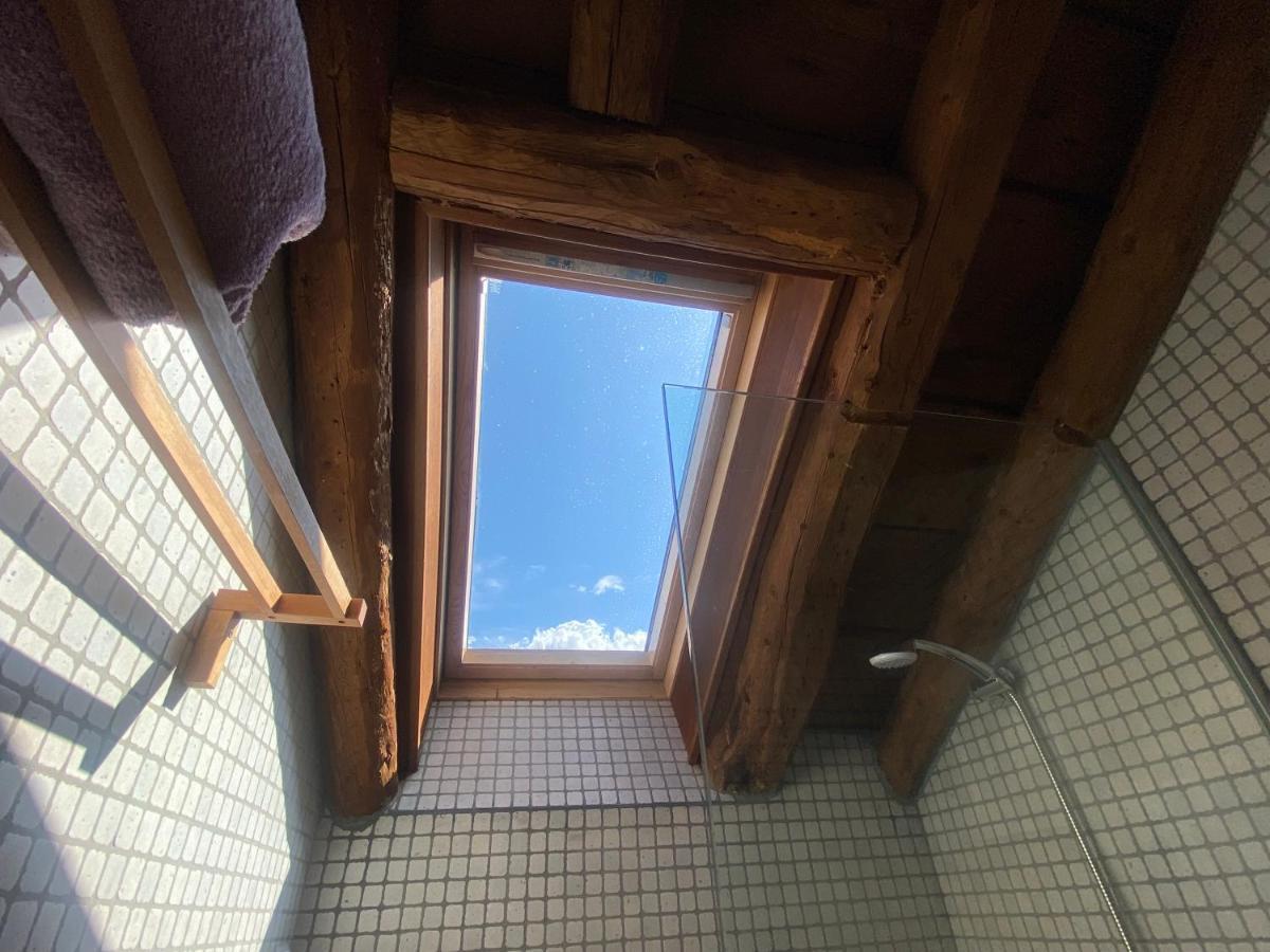 Loft De La Place Bourg-Madame Bagian luar foto