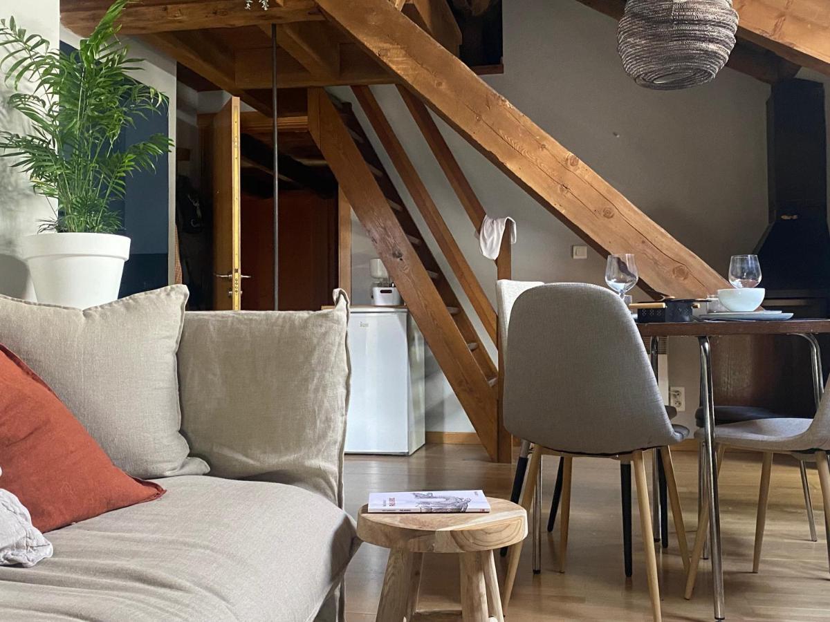 Loft De La Place Bourg-Madame Bagian luar foto